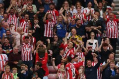 特尔转会热刺3500万未入欧冠名单，曼联弃将前景不明